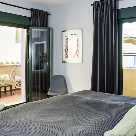 La-beautiful 3 Bedroom Penthouse Close To Sea アパート マルベーリャ