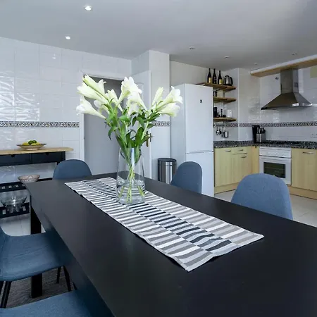 アパート La-beautiful 3 Bedroom Penthouse Close To Sea マルベーリャ