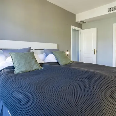 La-beautiful 3 Bedroom Penthouse Close To Sea アパート マルベーリャ